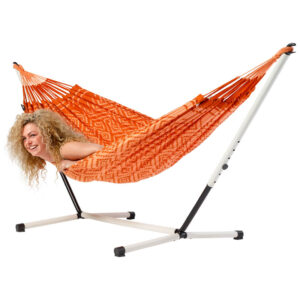 Hangmat Tones of Cinnamon met stalen frame